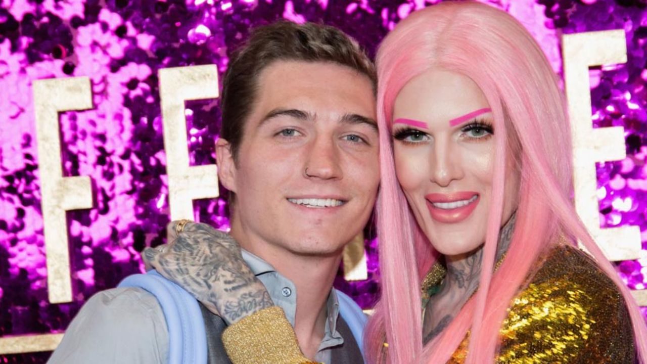 Jeffree Star termina los rumores y hace oficial su ruptura con Nathan Schwandt