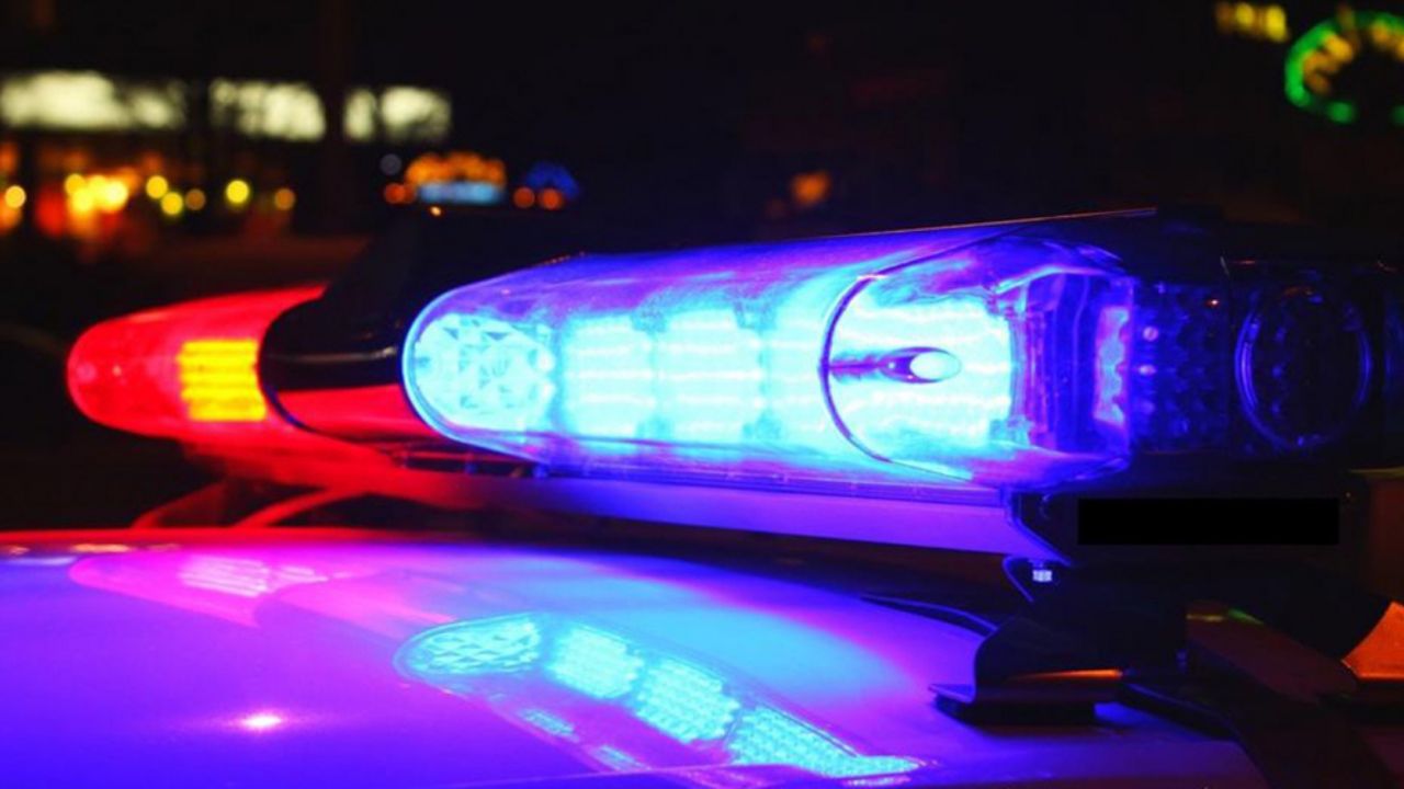 Tres cuerpos calcinados son encontrados en barranco de Edomex