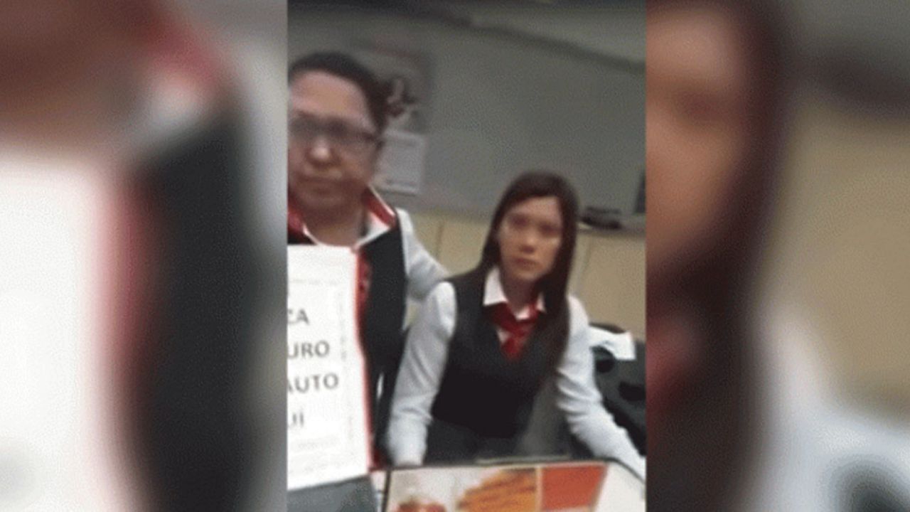 Cajera que ‘puso’ a cliente en Boca del Río sería hermana del asaltante