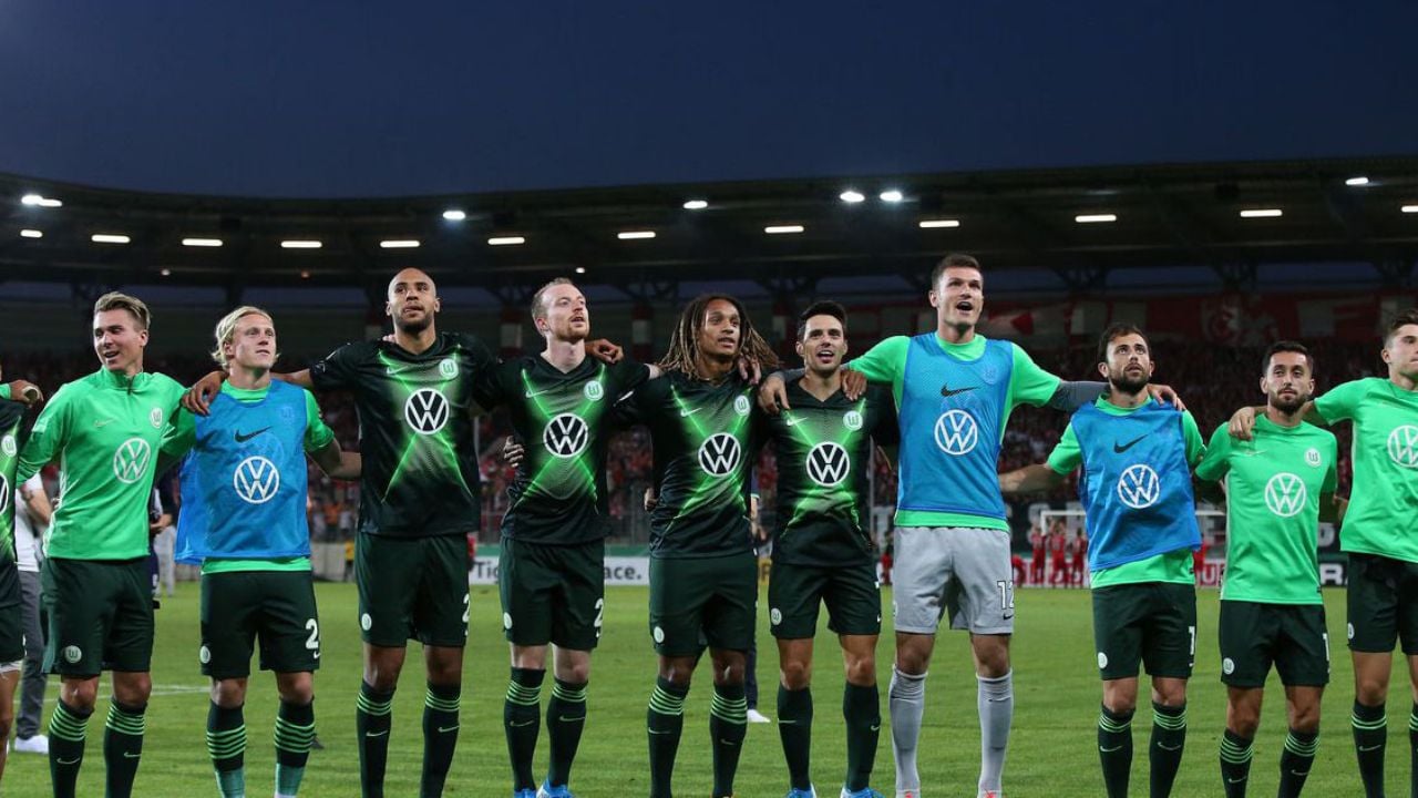 IMSS, una burla hasta en Alemania: Wolfsburg ‘trollea’ a la institución