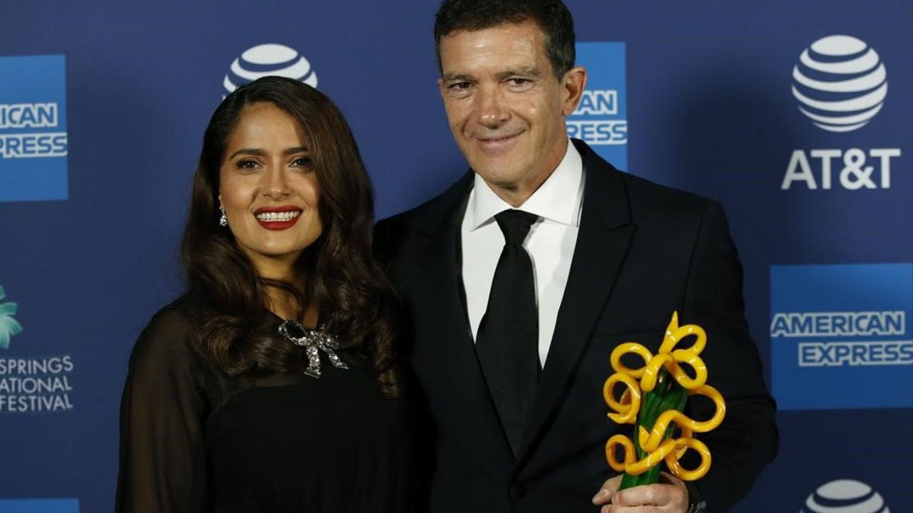 Antonio Banderas recibe felicitación de Salma Hayek por nominación al Oscar