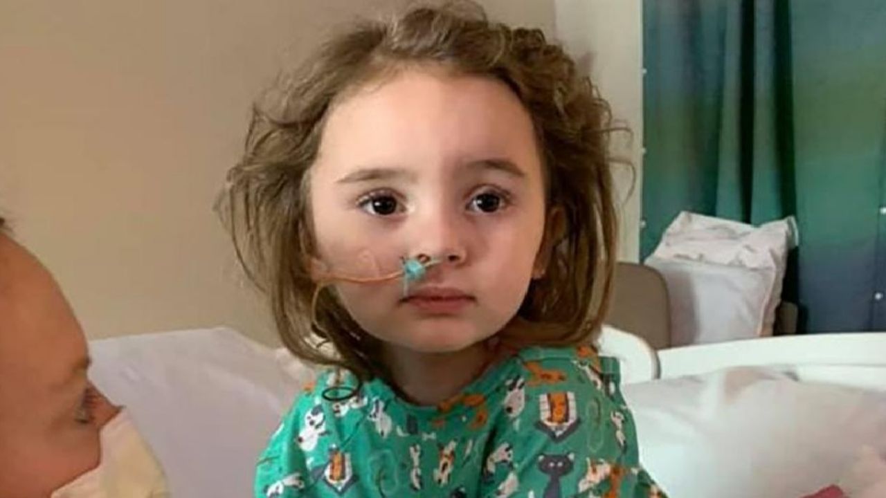 Niña pierde la vista luego de enfermar de gripe; los padres no la vacunaron