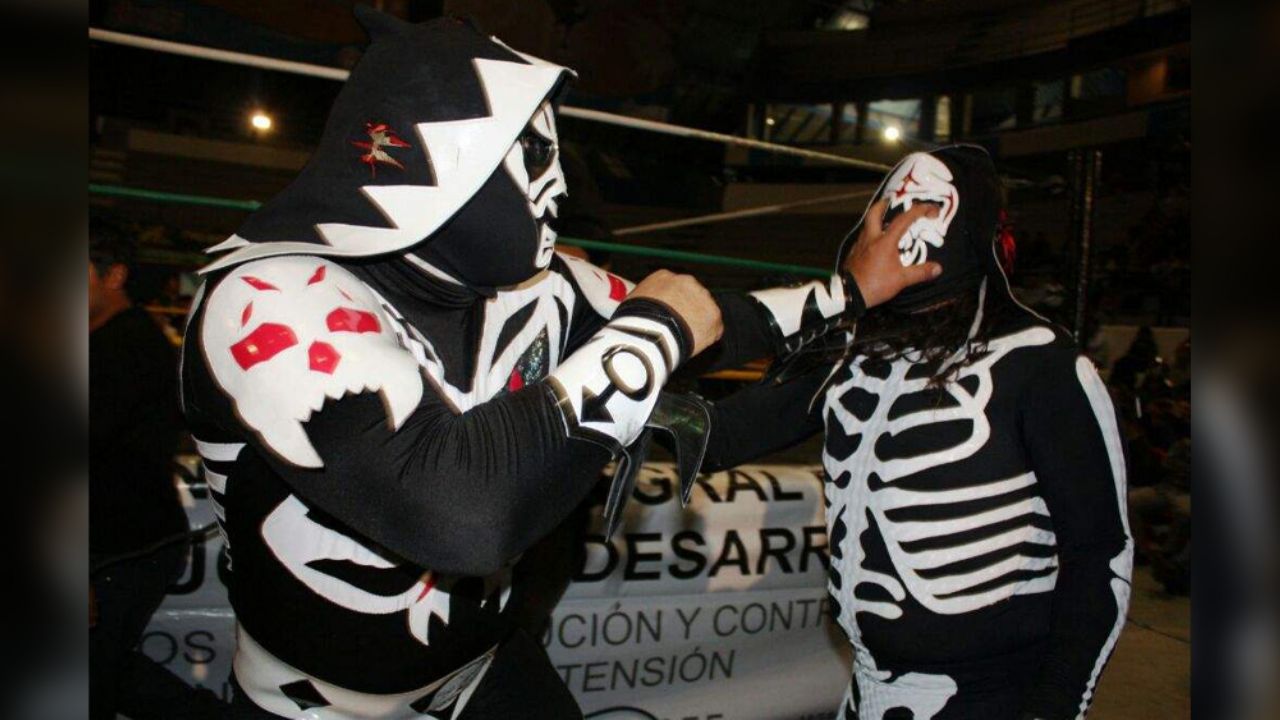 L.A. Park habla con usuario de Twitter sobre la última lucha de La Parka