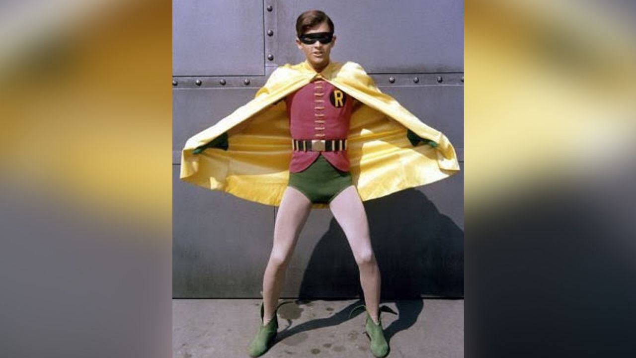 Burt Ward confiesa penoso método que utilizó para actuar en ‘Batman’
