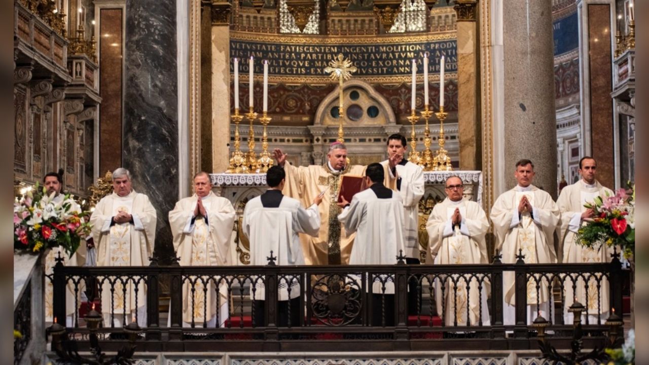 Sacerdote de Legionarios de Cristo es destituido por violación de ocho niñas