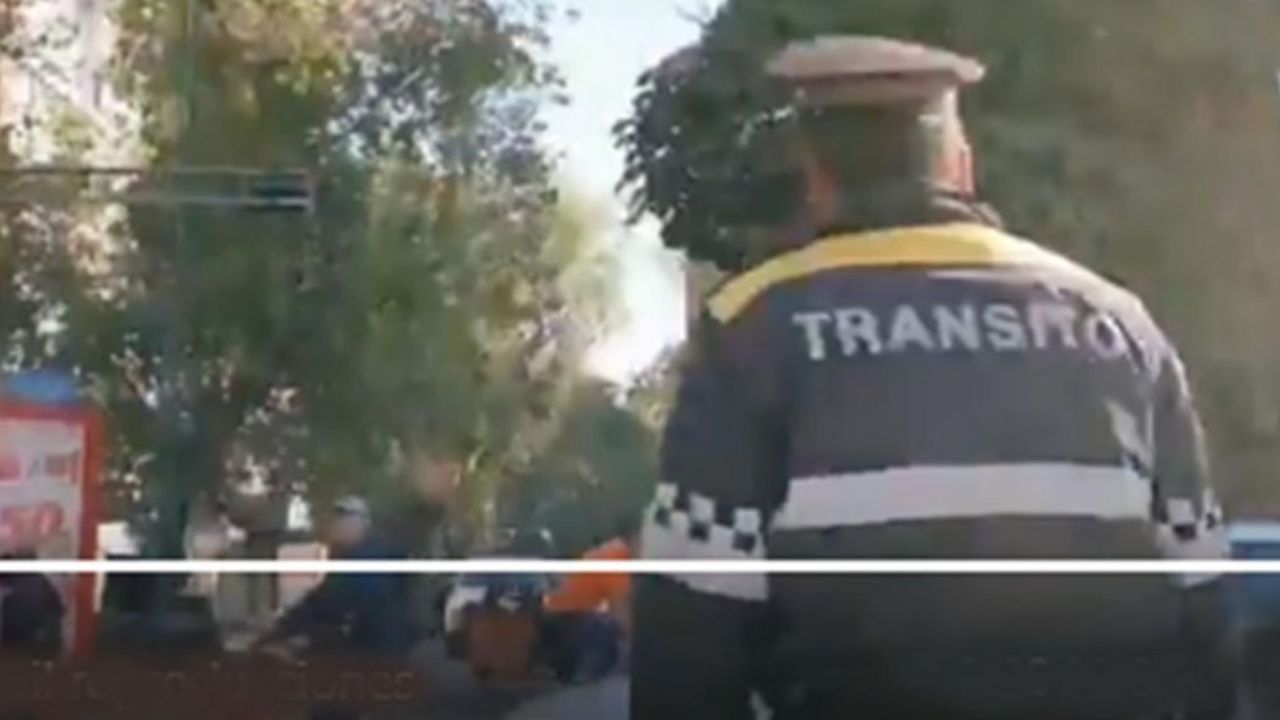 (VIDEO)”¡Cállate perra!”: Policía le grita a Paola Rojas en plena calle de CDMX