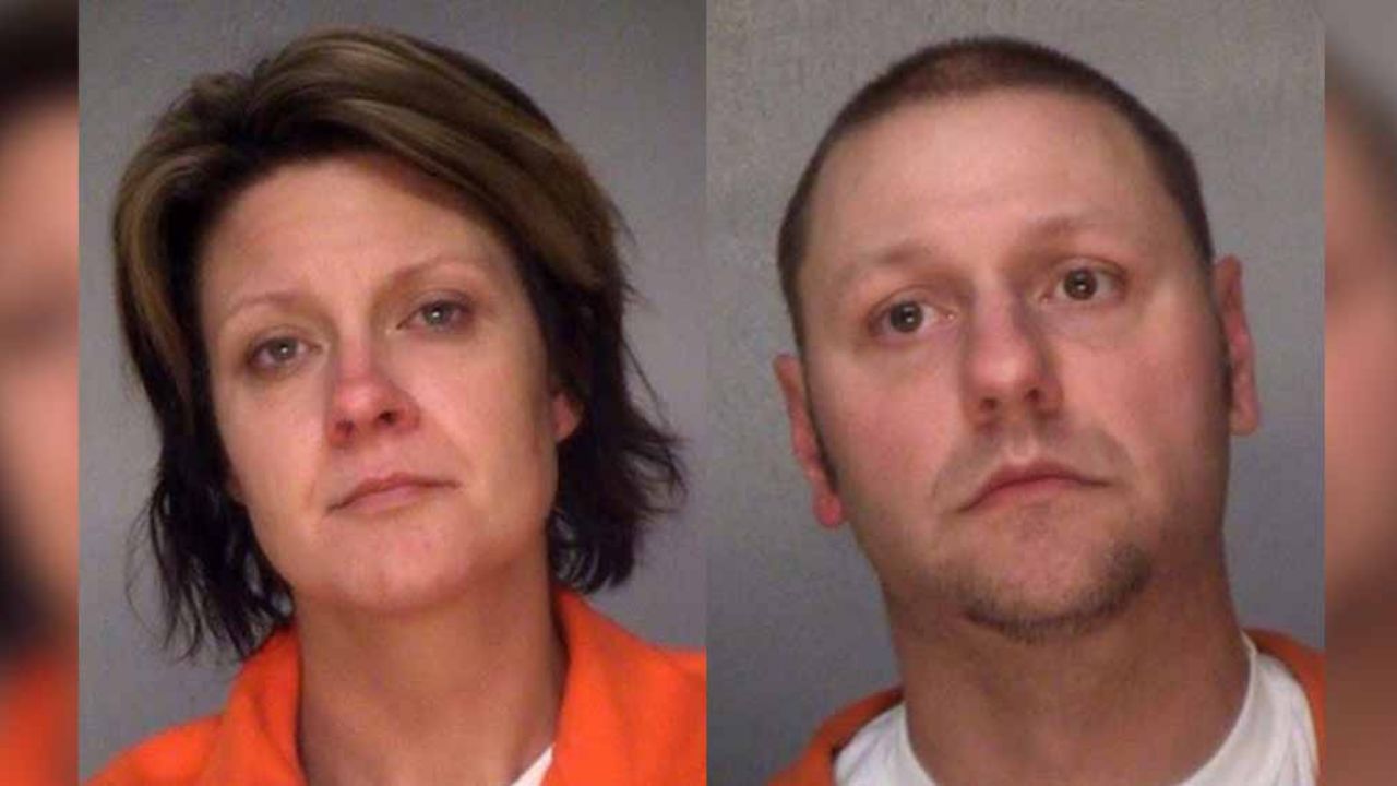 Sujeto envía tarjeta navideña con droga a rea; ahora también está tras las rejas