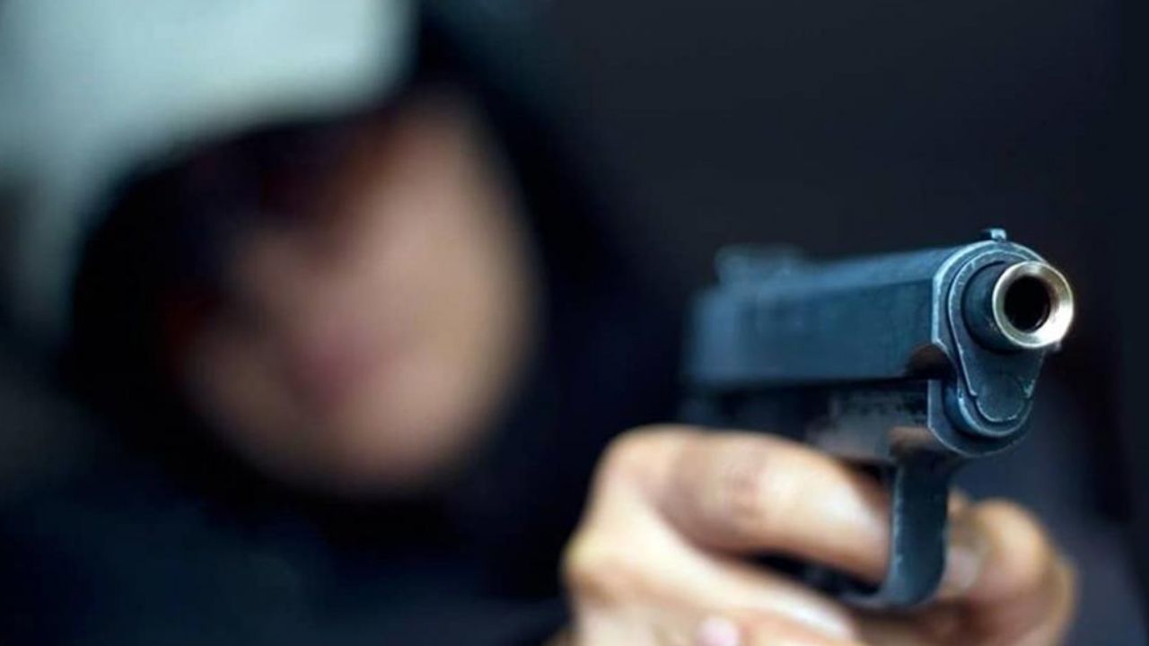Ladrones balean y roban 300 mil pesos a pareja en Ciudad de México