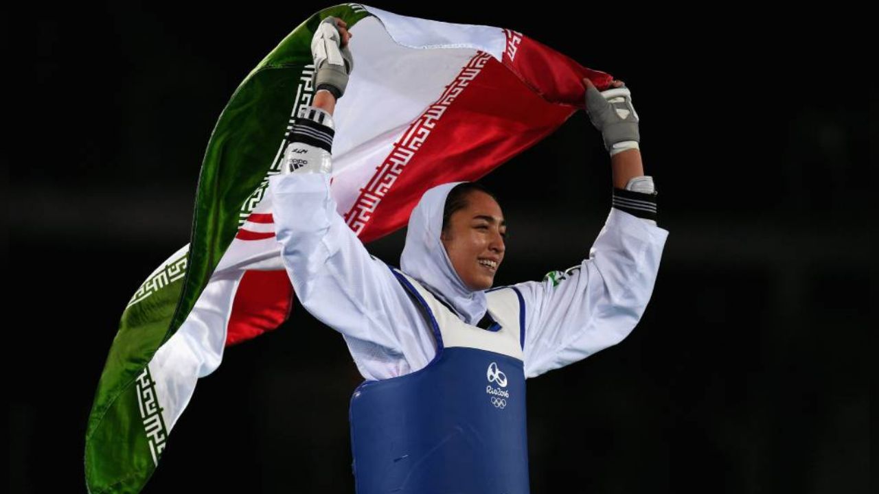 Única medallista olímpica de Irán deja su país para instalarse en Holanda
