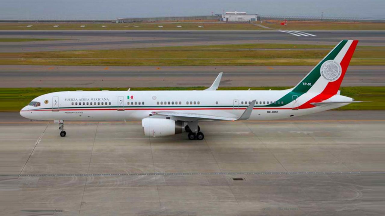 Regreso del avión presidencial a México desata ‘avalancha’ de memes