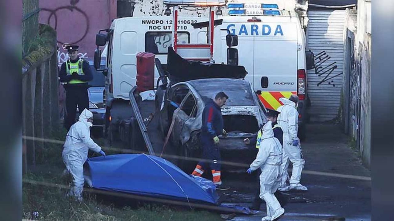 Tras encontrar extremidades en bolsa, Policía halla cabeza en auto incendiado
