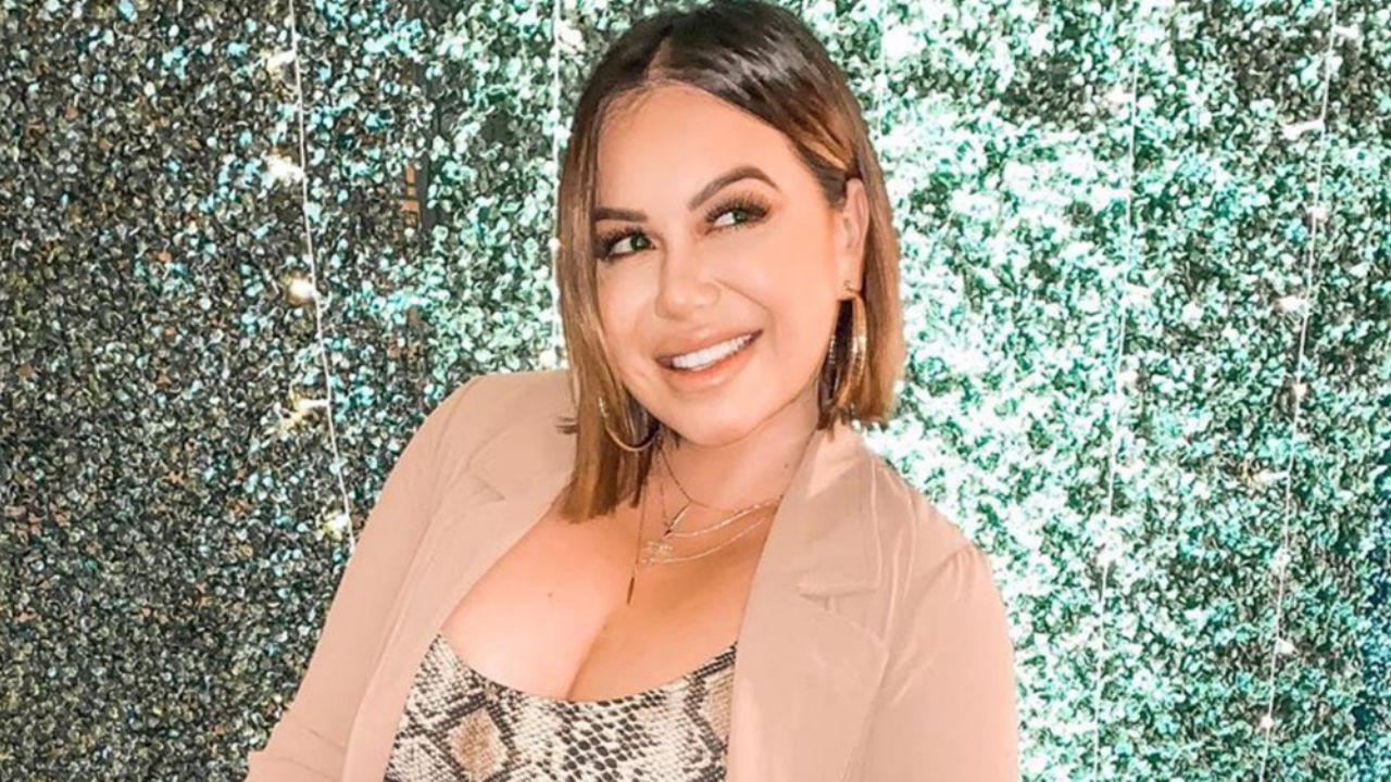 ¡Qué curvas! En ceñido vestido, Chiquis Rivera presume su viaje a Las Vegas