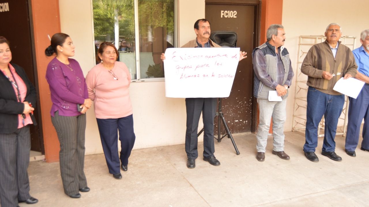 Docentes de Unison Navojoa protestan por políticas que afectan a estudiantes