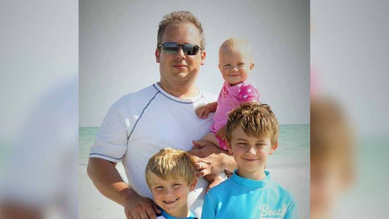 Hombre vivió con los cadáveres de su esposa, hijos y perro tras asesinarlos