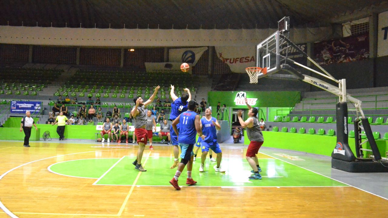 Los Borregos le dan de topes a los susheros en la Tercera Fuerza