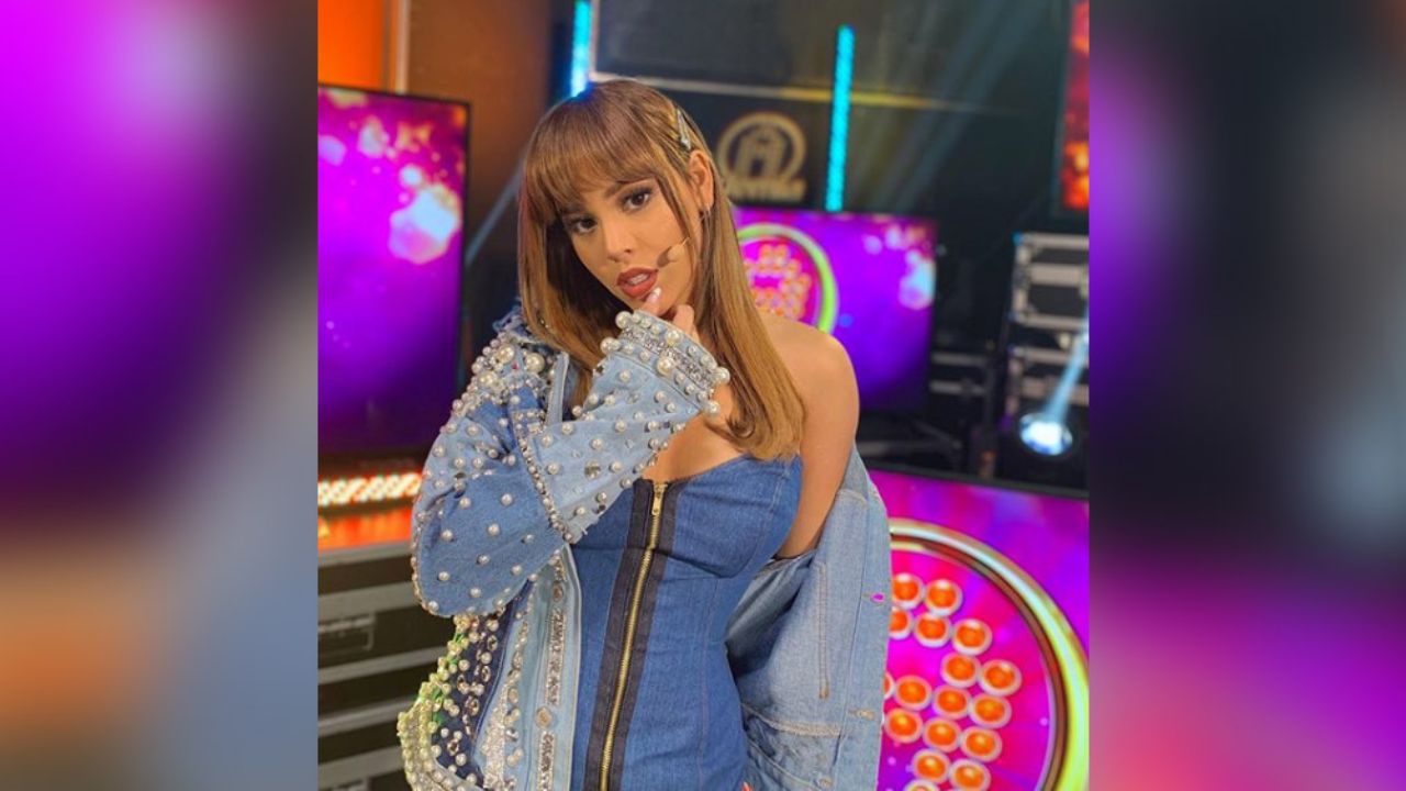 “Qué hermosa vaquera”: Danna Paola posa con pequeño short y botas