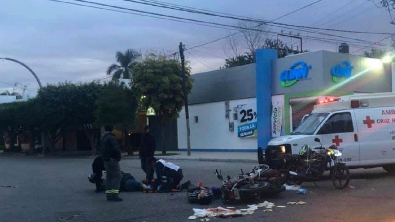 Dos motociclistas resultan gravemente heridos tras protagonizar fatal choque
