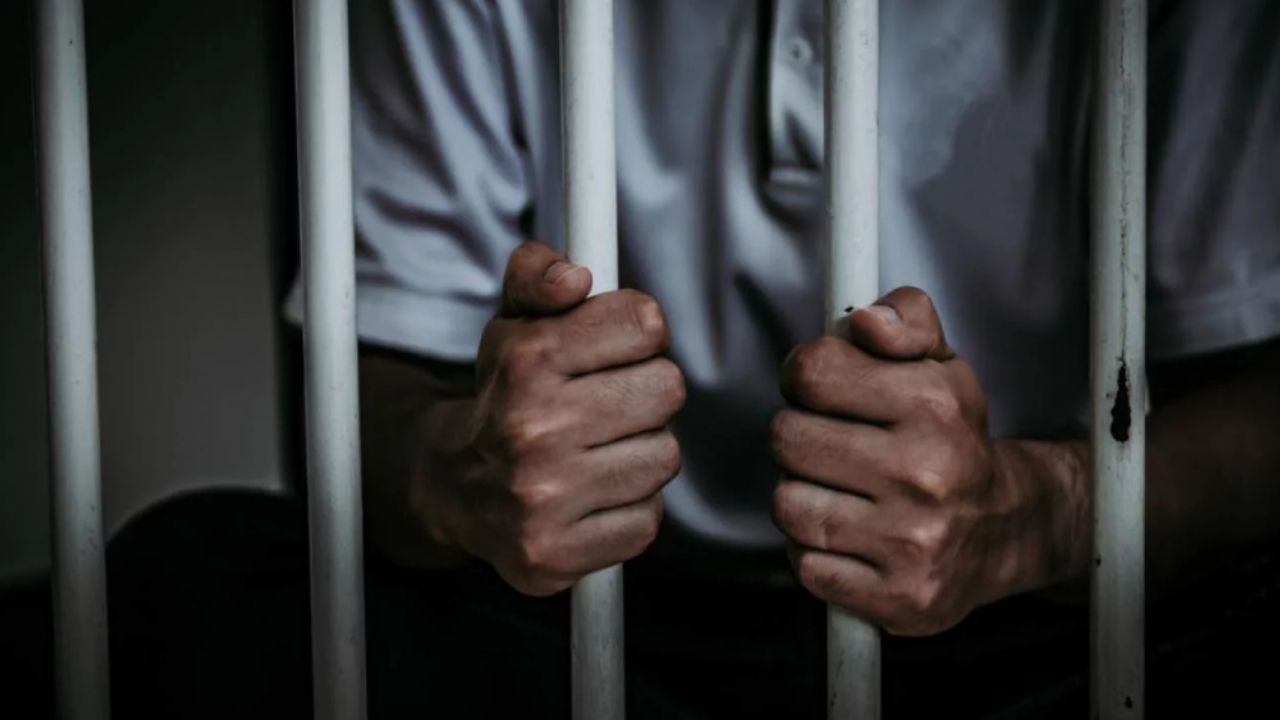 Pastor cristiano es detenido por abusar sexualmente de una menor en BC