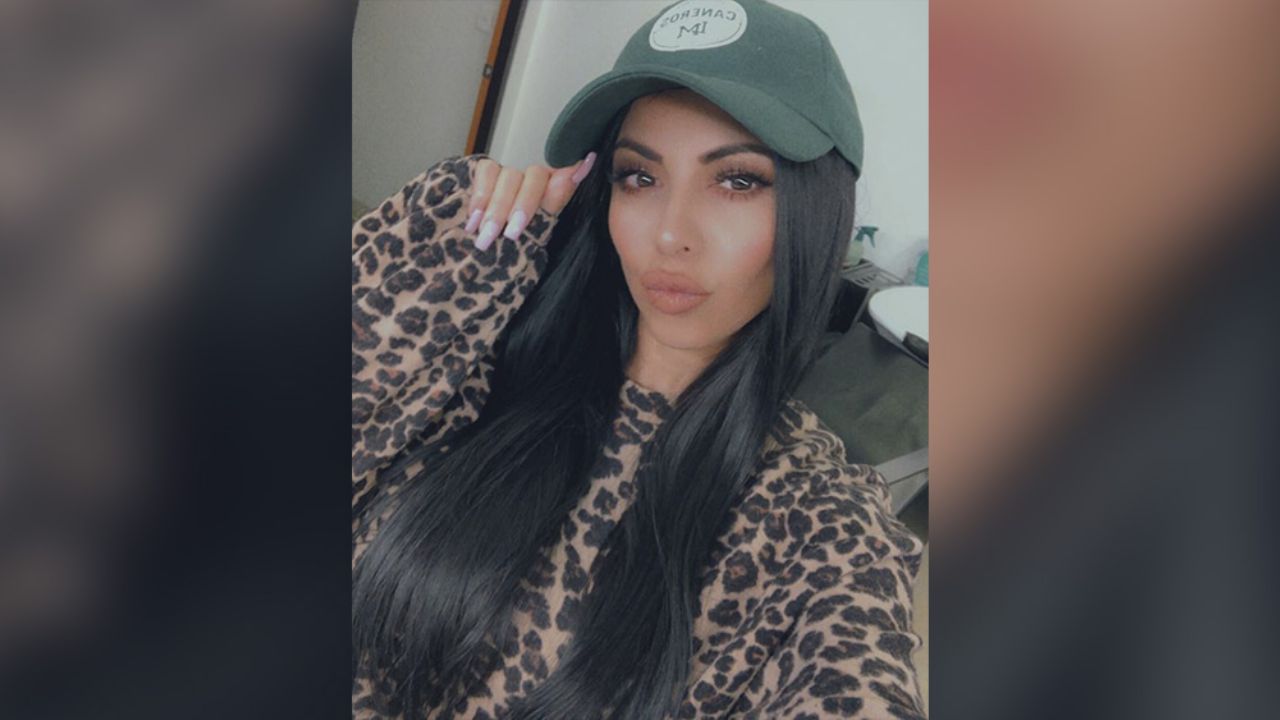 Desde Fox Sports, Jimena Sánchez enamora al modelar pegado vestido