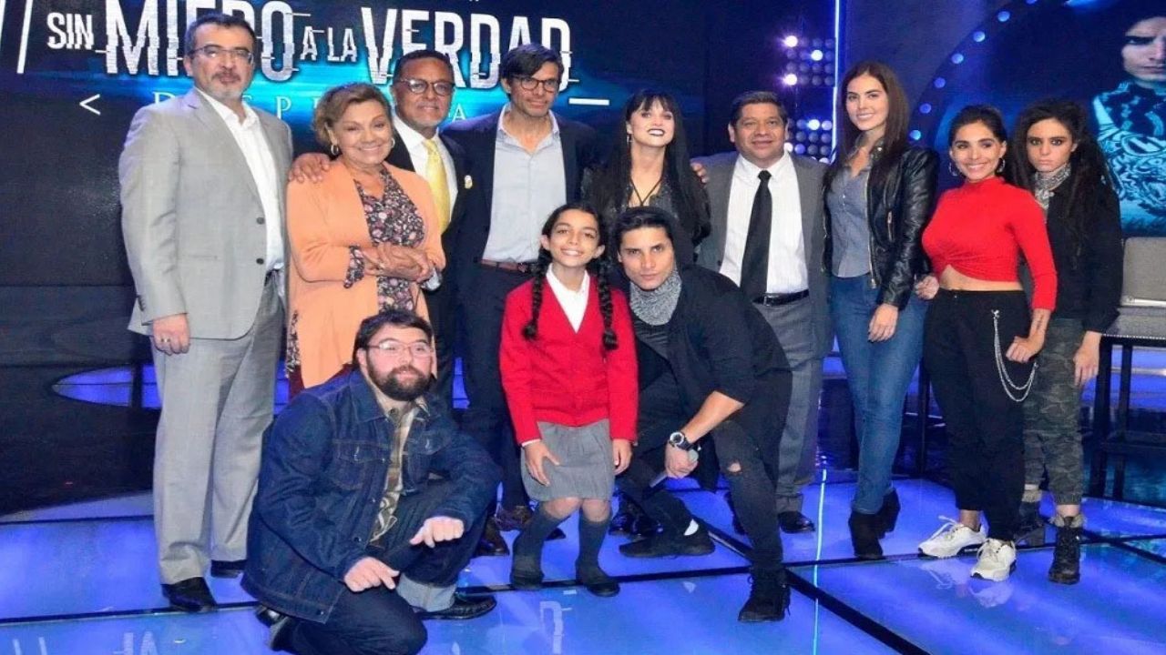 Mueren 2 actores de Televisa al caer de un puente durante una grabación