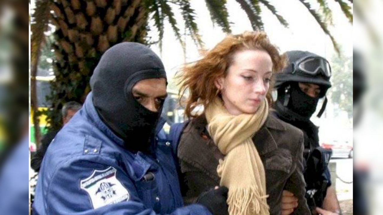 “Es hora de rendir cuentas”: Florence Cassez inicia proceso contra Calderón