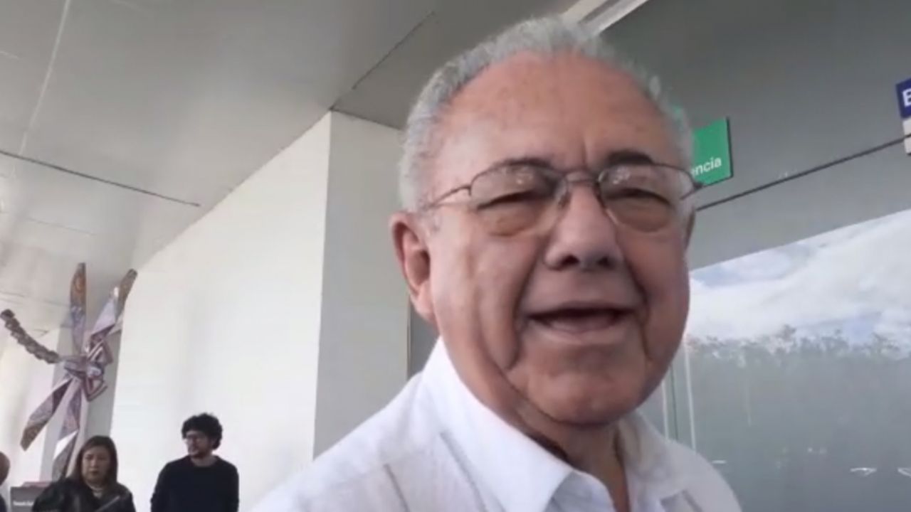 VIDEO: Así reacciona Jiménez Espriú al saber de la rifa del avión presidencial