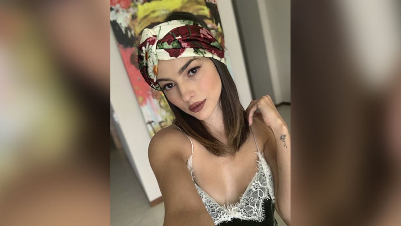 “Sin maquillaje y sin vengüenza” Paty Cantú enamora con sexy movimiento
