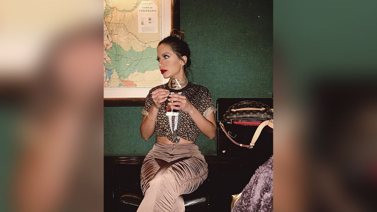 Anitta enloquece redes sociales al sacudir su pronunciado trasero