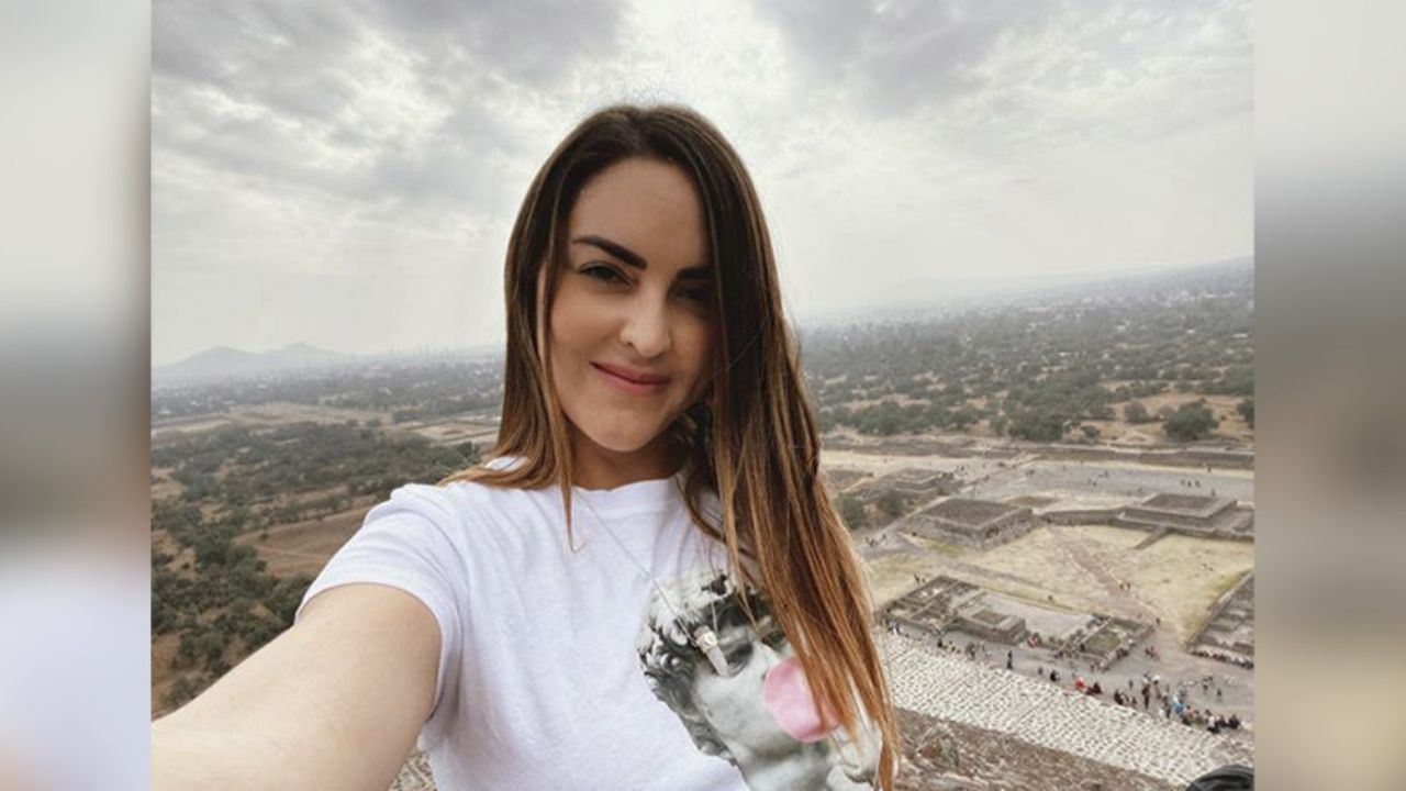 “En modo empoderado”, Patty López de la Cerca desata el furor en minivestido