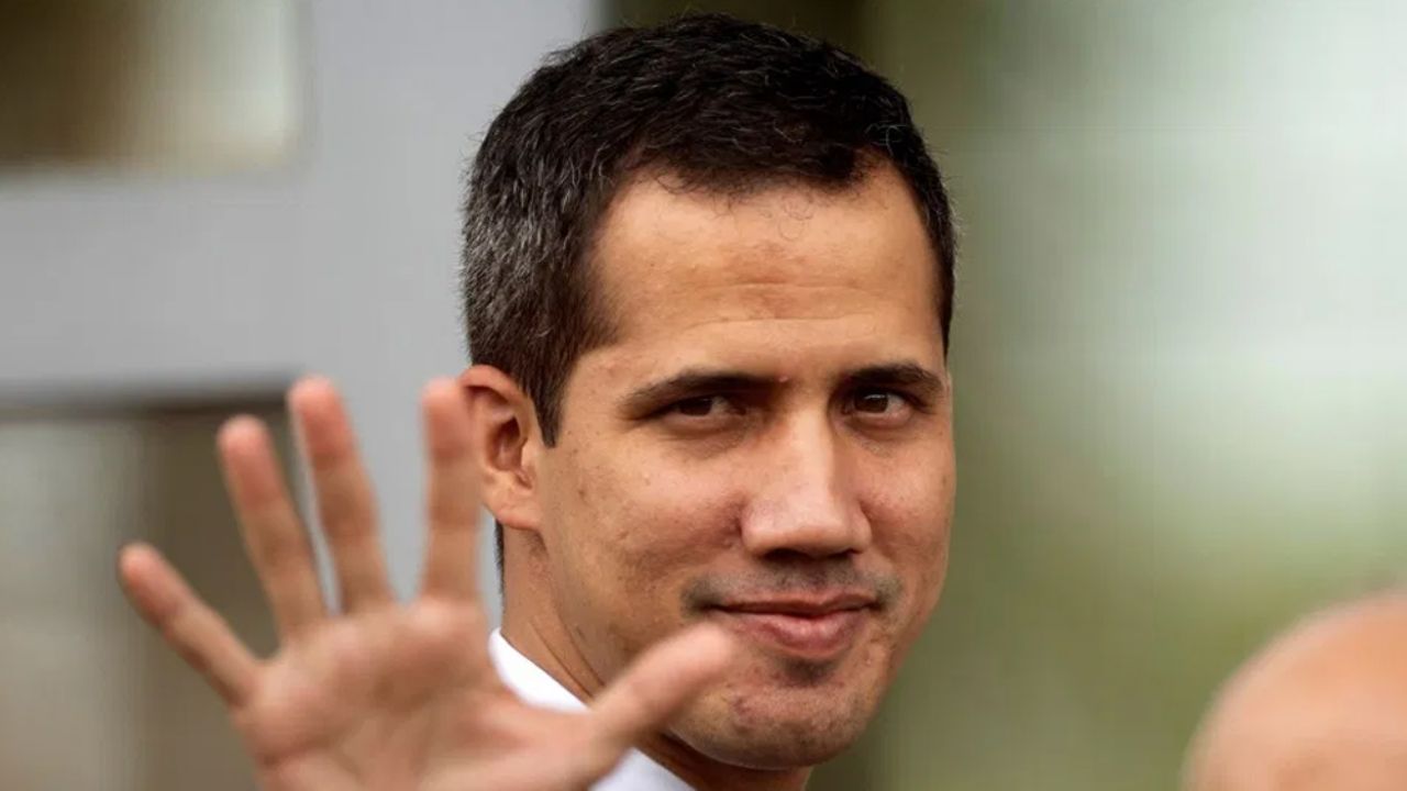 Guaidó llega a Colombia para mantener una reunión en contra del terrorismo