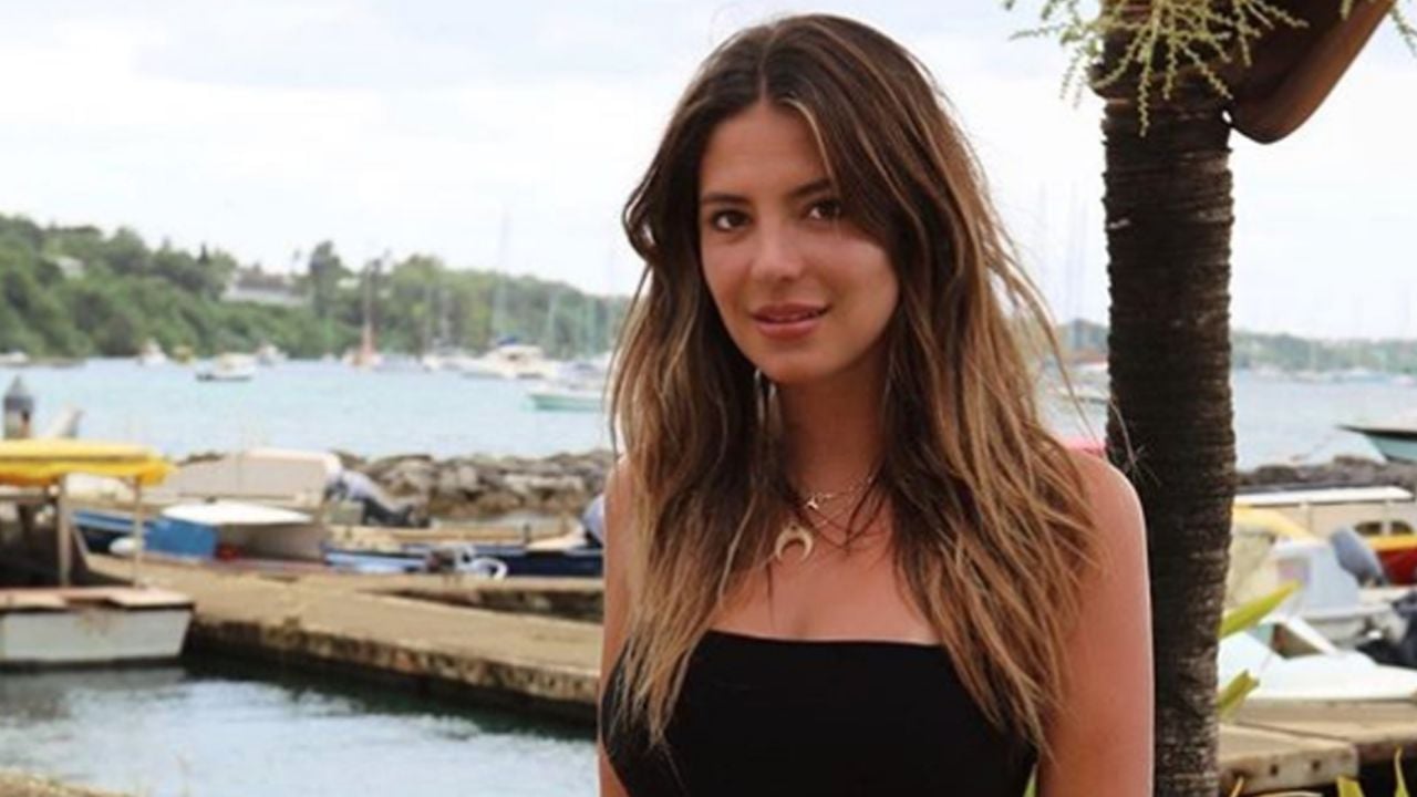 Sarah Kohan, esposa de ‘Chicharito’, publica atrevidas fotos en ropa íntima