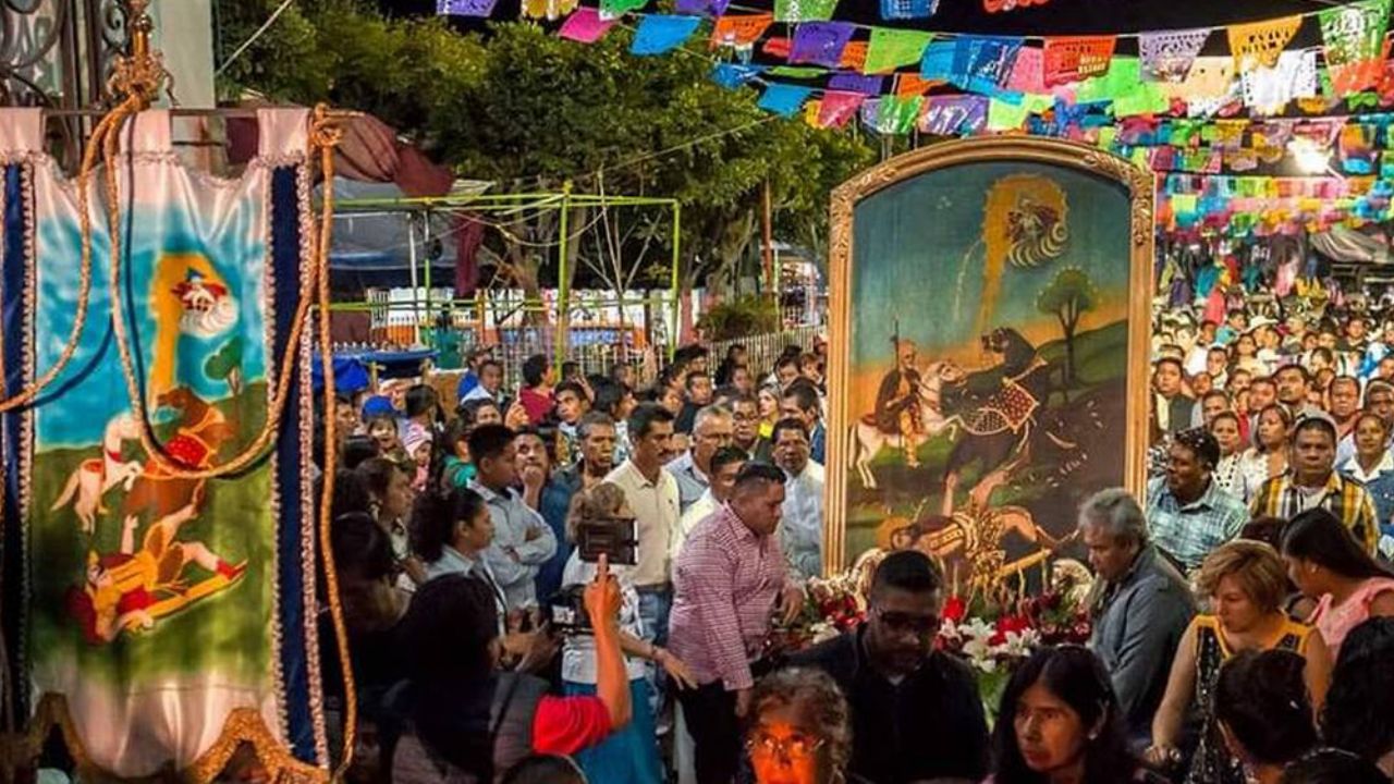 Perturbador momento: Pobladores de descubren cabeza cercenada en feria