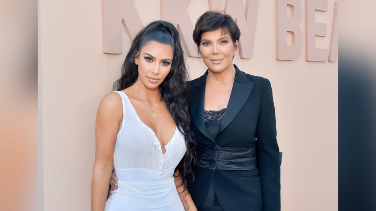 Reviven video en el que Kim Kardashian hizo que Kris Jenner se desnudara