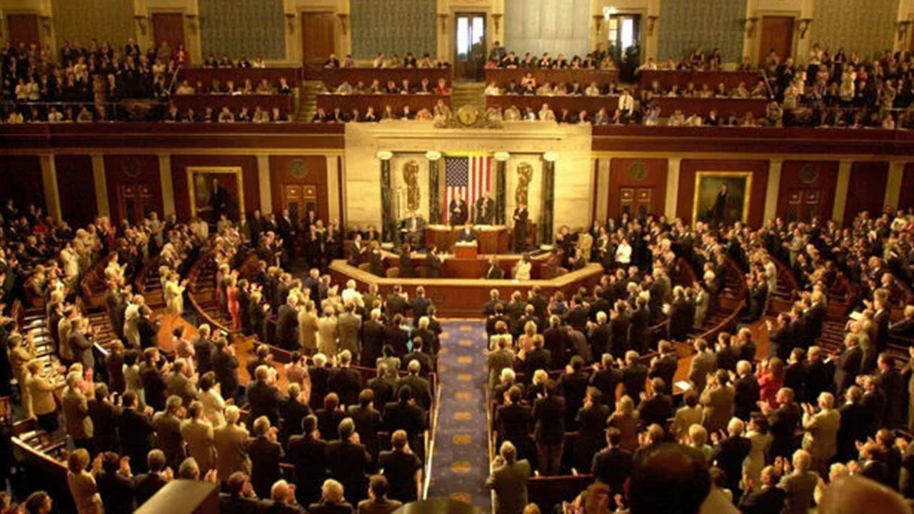 EU: Senado rechaza moción para obligar a Casa Blanca que entregue documentos