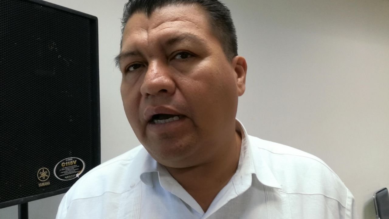 AEPAF pide verificar contenido de mochilas a hijos