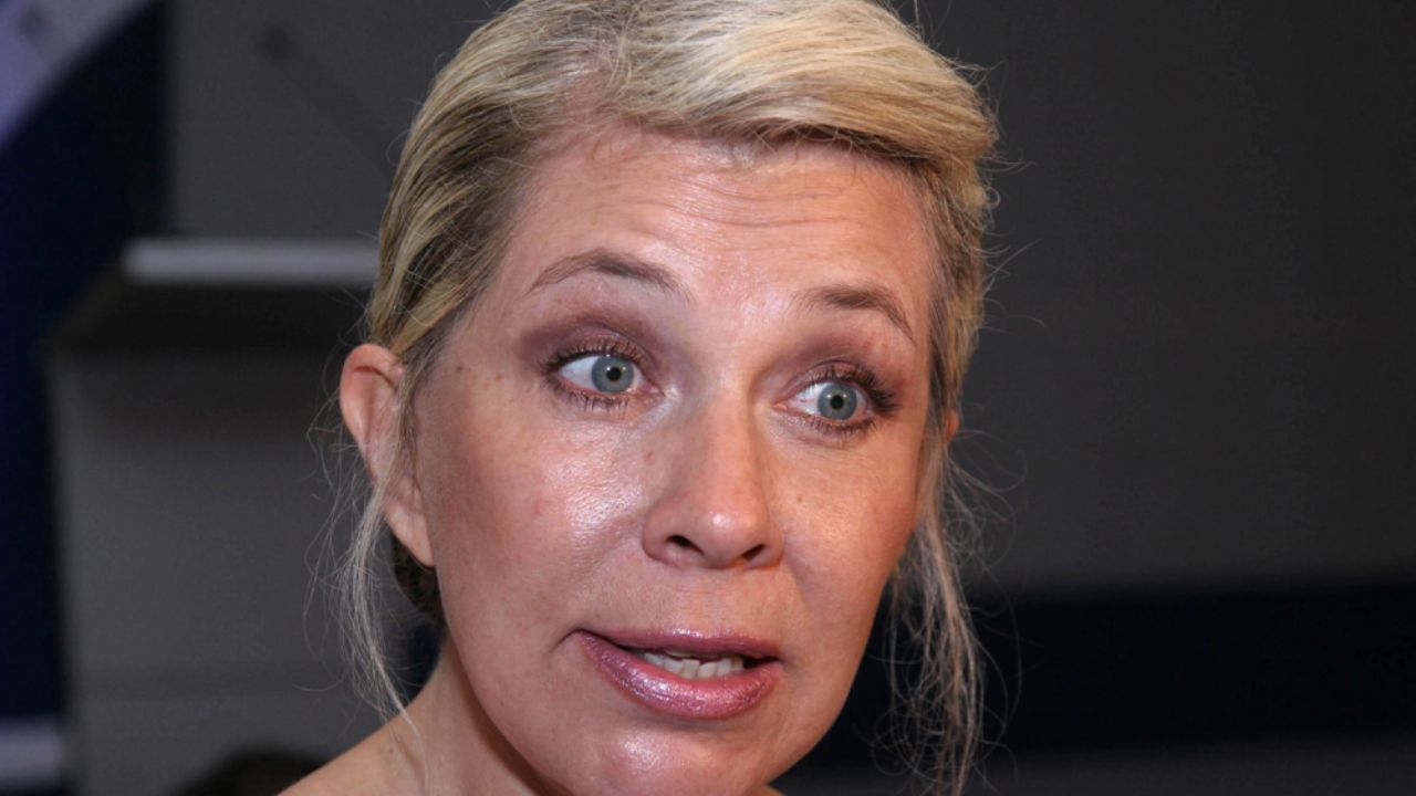 Víctima de hermana de Thalía rompe el silencio; asegura que venía “borracha”