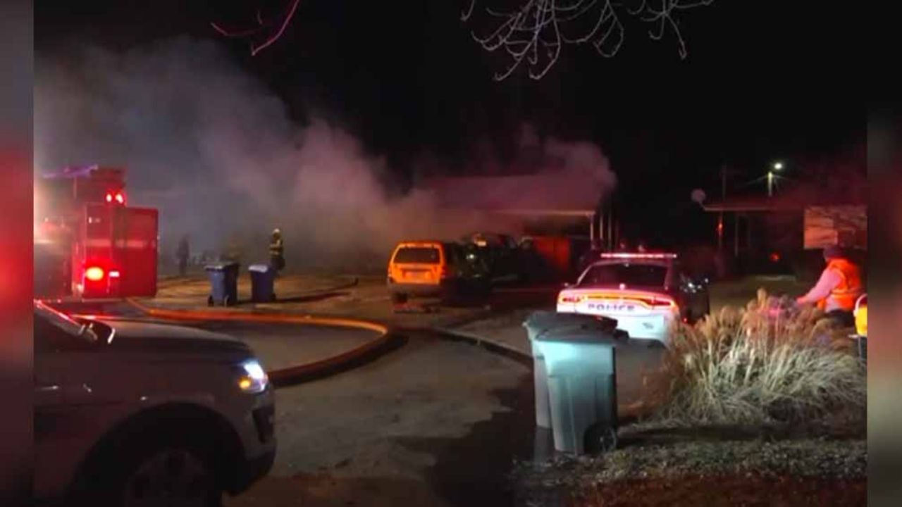 Hombre ‘asesina’ a adolescente autista; habría provocado incendio de una casa