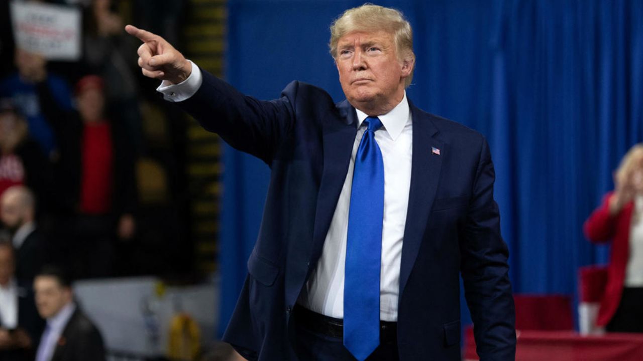 Medida extrema: Trump pondría restricciones de visas a embarazadas