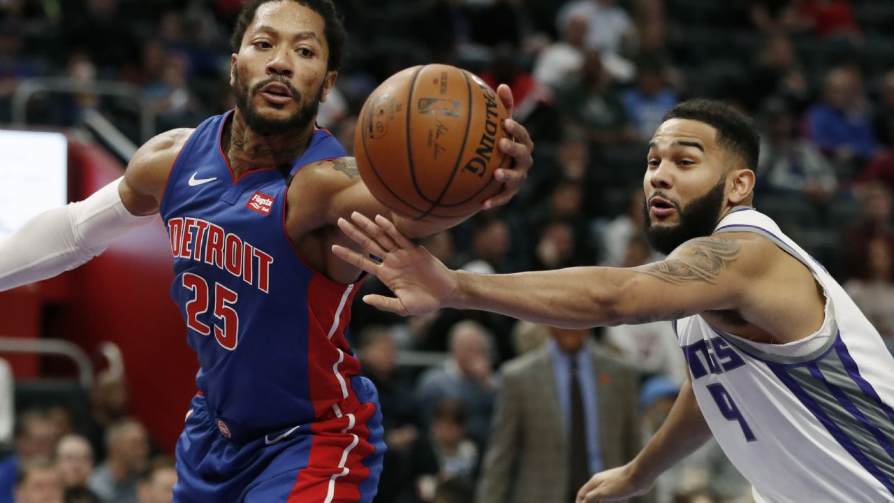 Los Pistons le pasan por encima a los Kings en Detroit