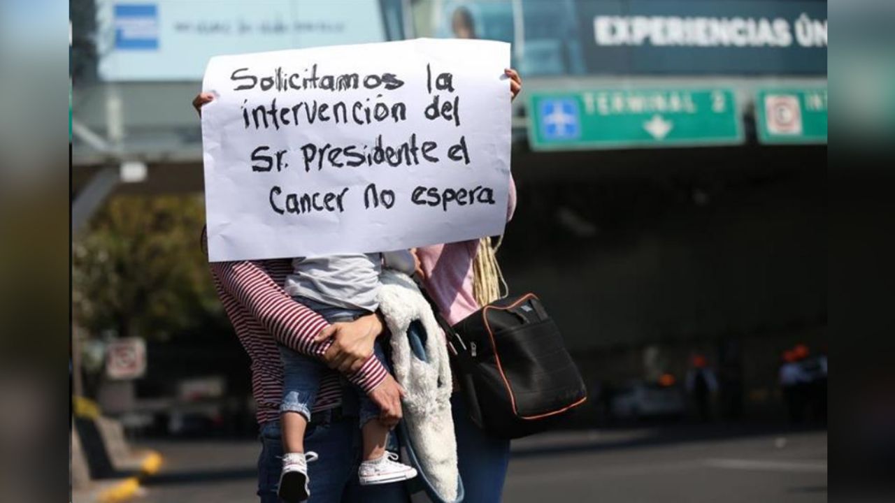 “Es una crueldad”: Calderón critica al Gobierno por falta de medicamentos