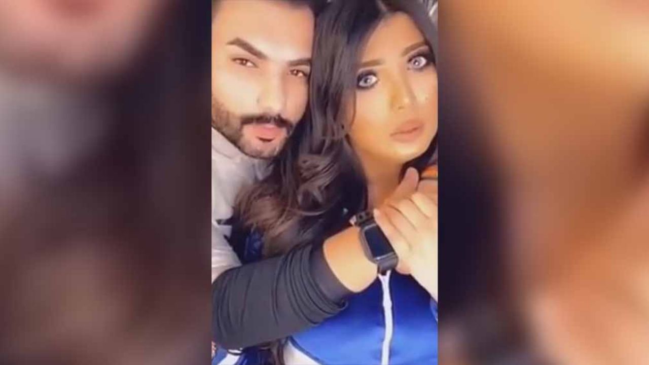 Hombre cepilla el cabello de su novia en video; los arrestan por “inmorales”