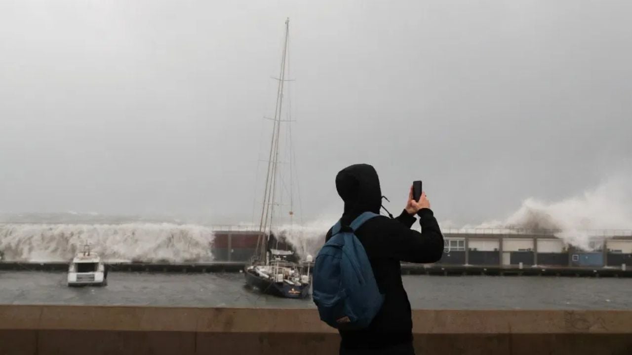 Desastres naturales en España dejan 11 muertos e incontables daños