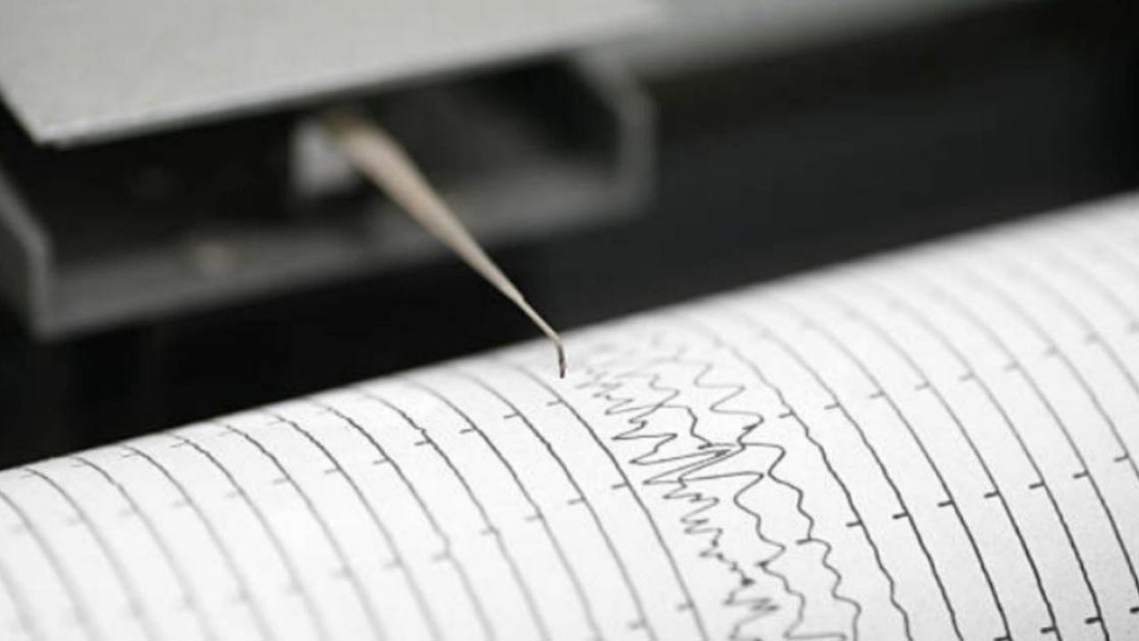 Fuerte sismo de 6.7 grados sacude y provoca terror en el oeste de Turquía