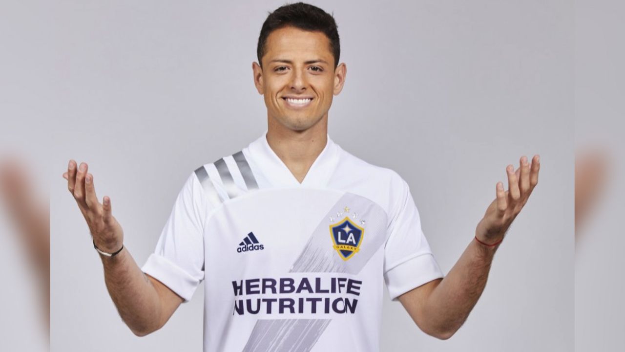 A su llegada al Galaxy, ‘Chicharito’ se presenta a su primer entrenamiento