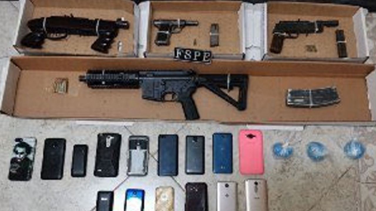 Detienen a 29 del CSRL con armas; hay jefes, ‘halcones’, sicarios y una mujer