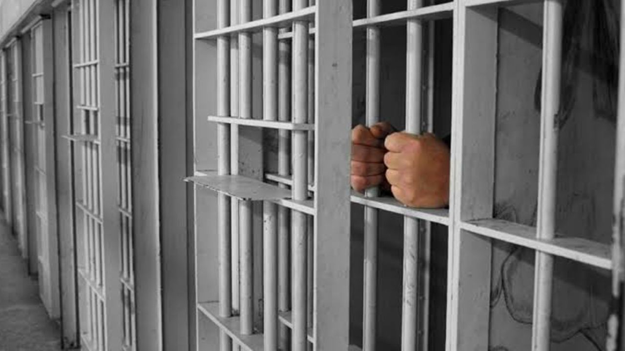 Preso habría sido torturado y familiares descubrirían la realidad de su muerte