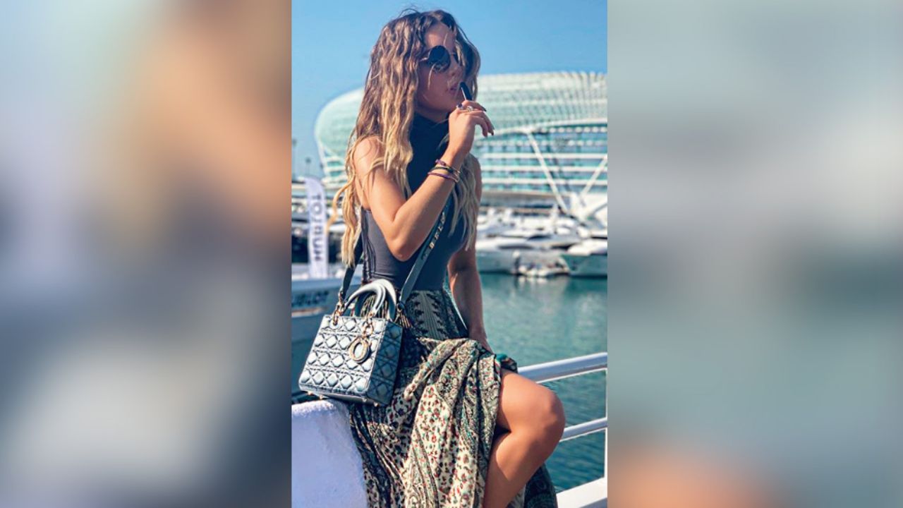 Las fotos de Belinda en pequeño bikini negro que hacen sudar a todo Twitter