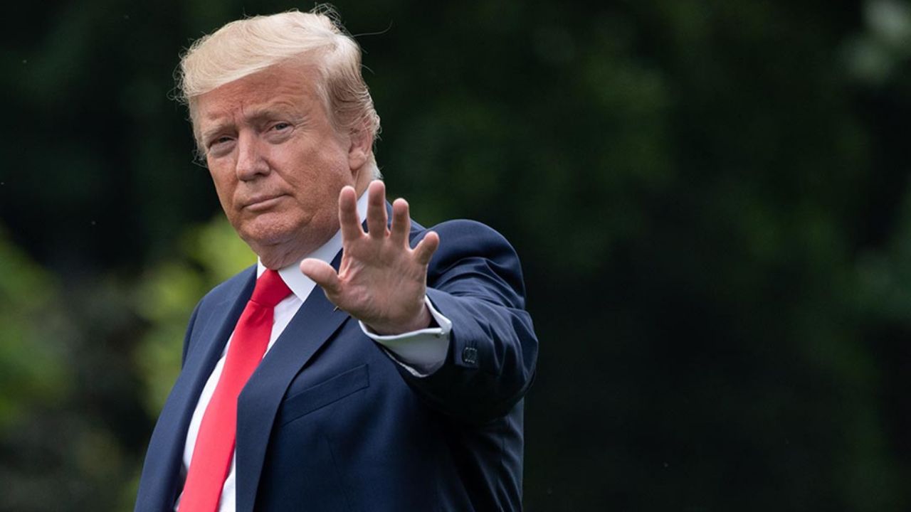 Donald Trump aplaude las medidas de China contra el brote de coronavirus