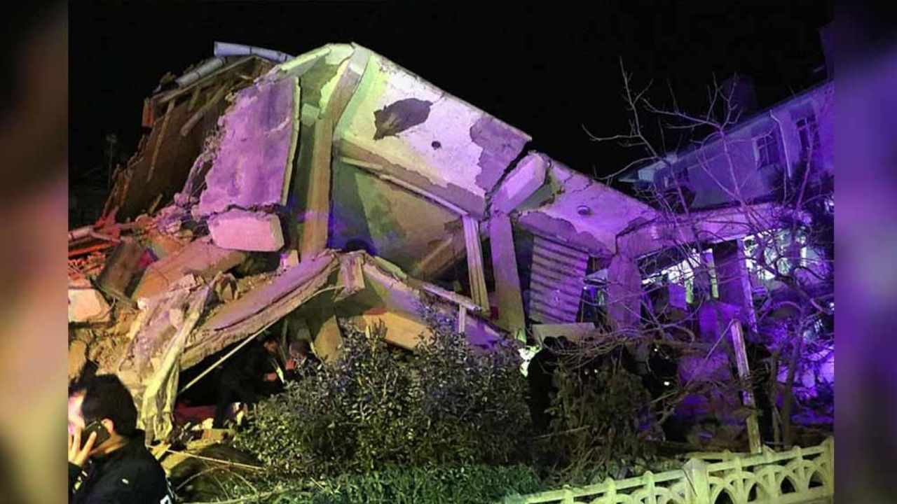 Aumentan los muertos a 18 por sismo en Turquía; hay 553 personas heridas