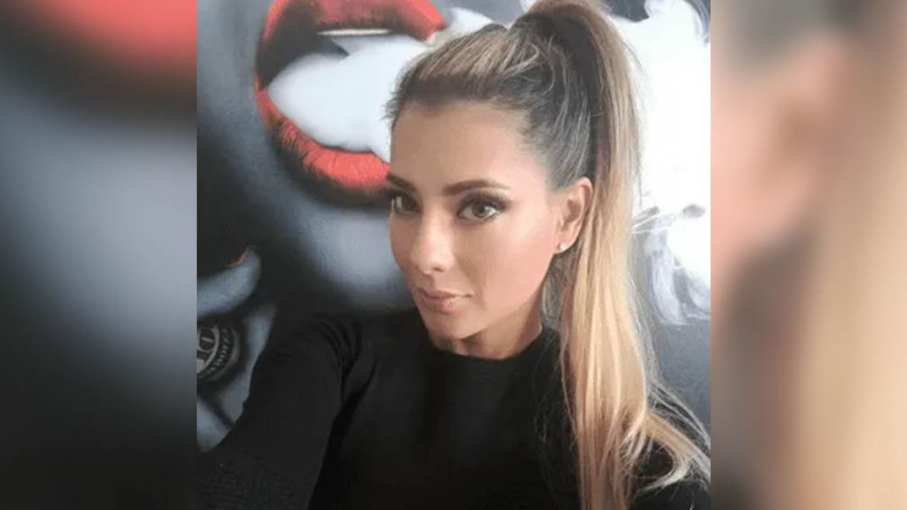 Vivi Castrillón enfría su escultural cuerpo al posar en paños menores